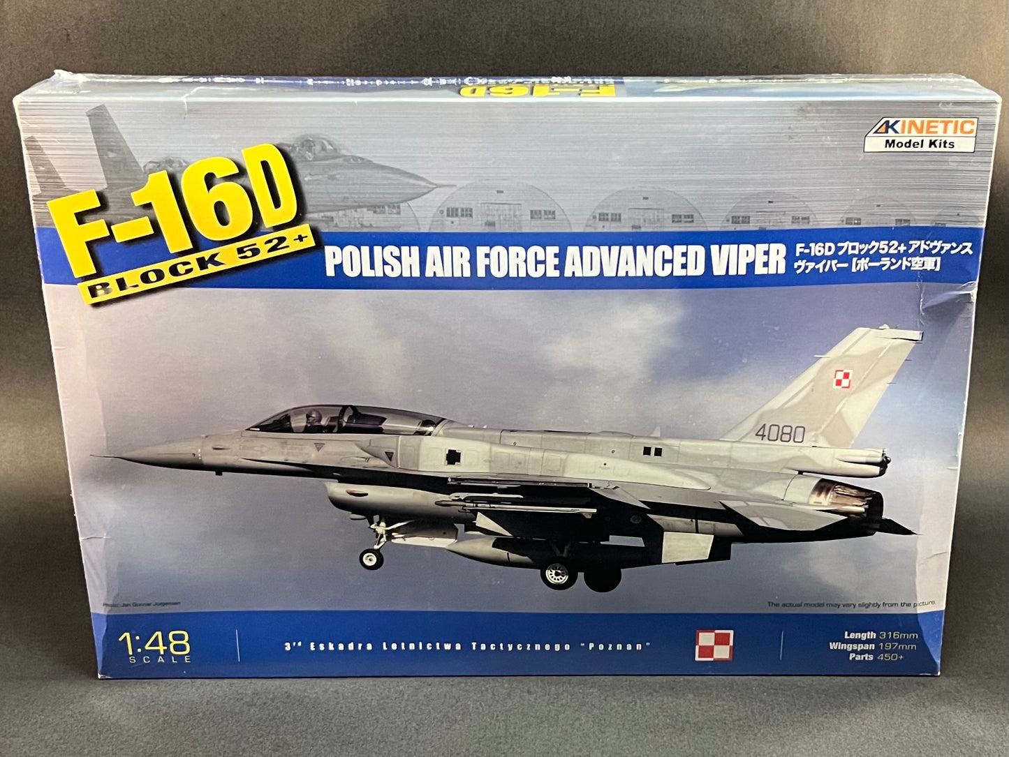 Kinetic Model Kit K48010 1:48 Scale F-16D Block 52+ Polish Air Force Advanced Viper