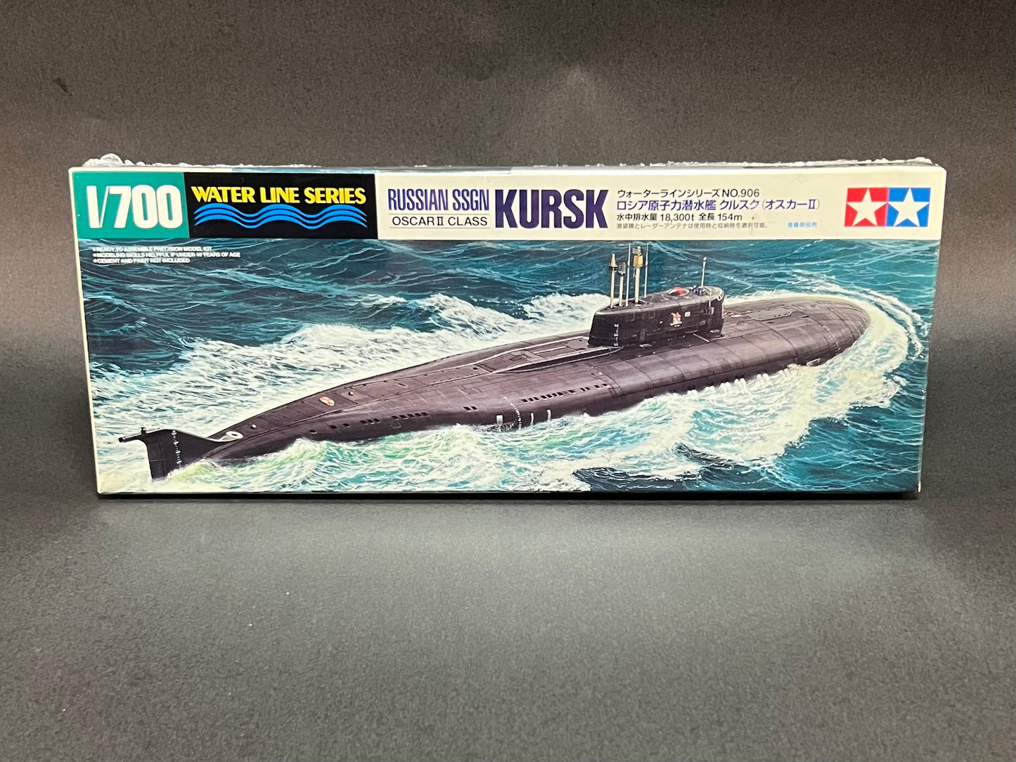 Tamiya Model Kit 31906 1:700 Scale Russian SSGN Oscar II Class Kursk