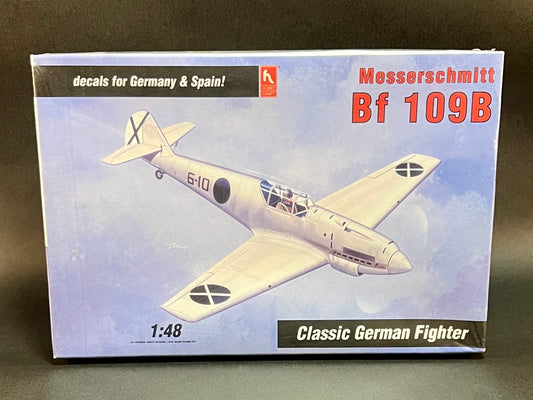 Hobby Craft Model Kit HC1566 1:48 Scale Messerschmitt Bf 109B Classic German Fighter