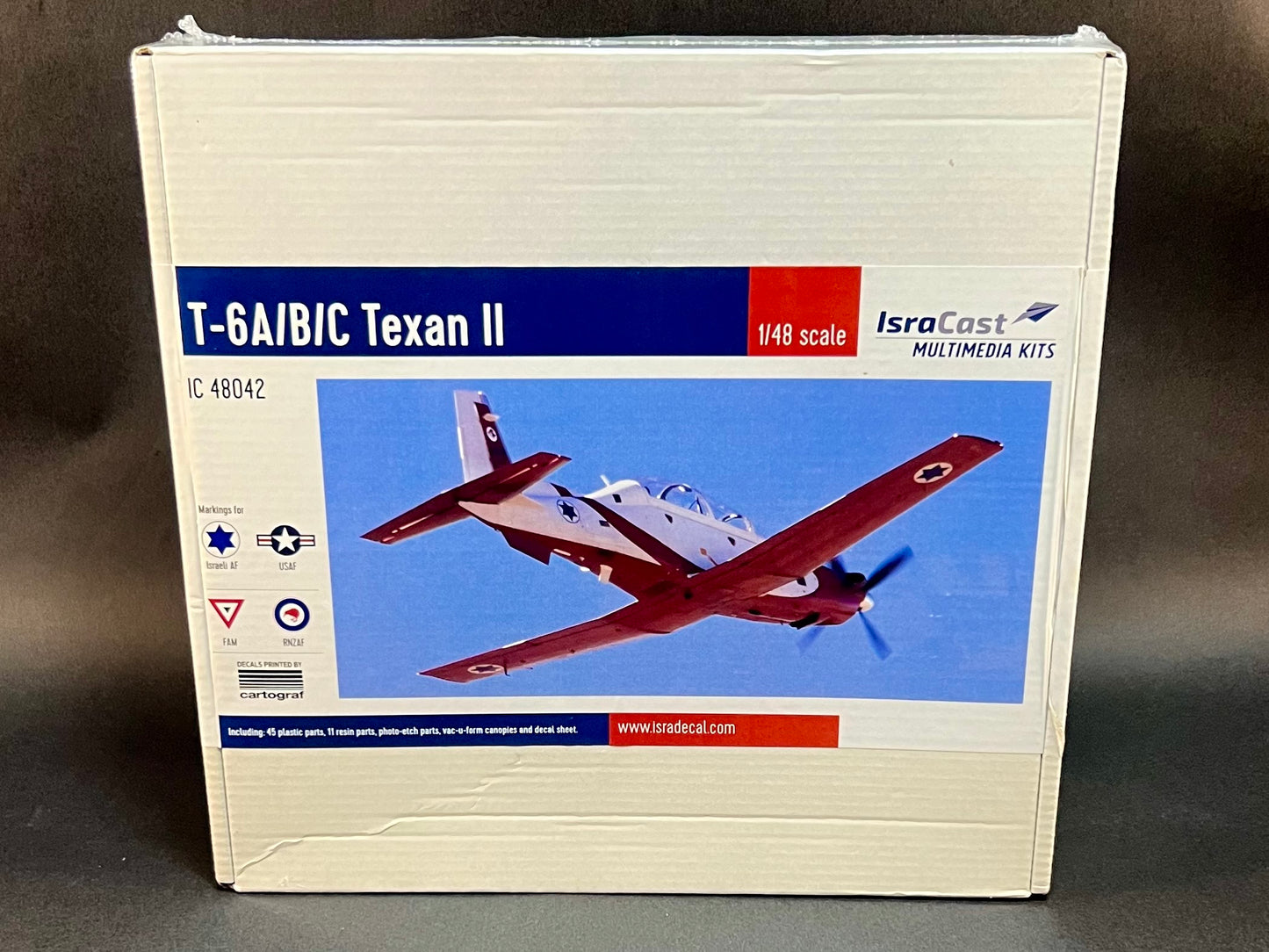 IsraCast Model Kit IC 48042 1:48 Scale T-6A/B/C Texan II