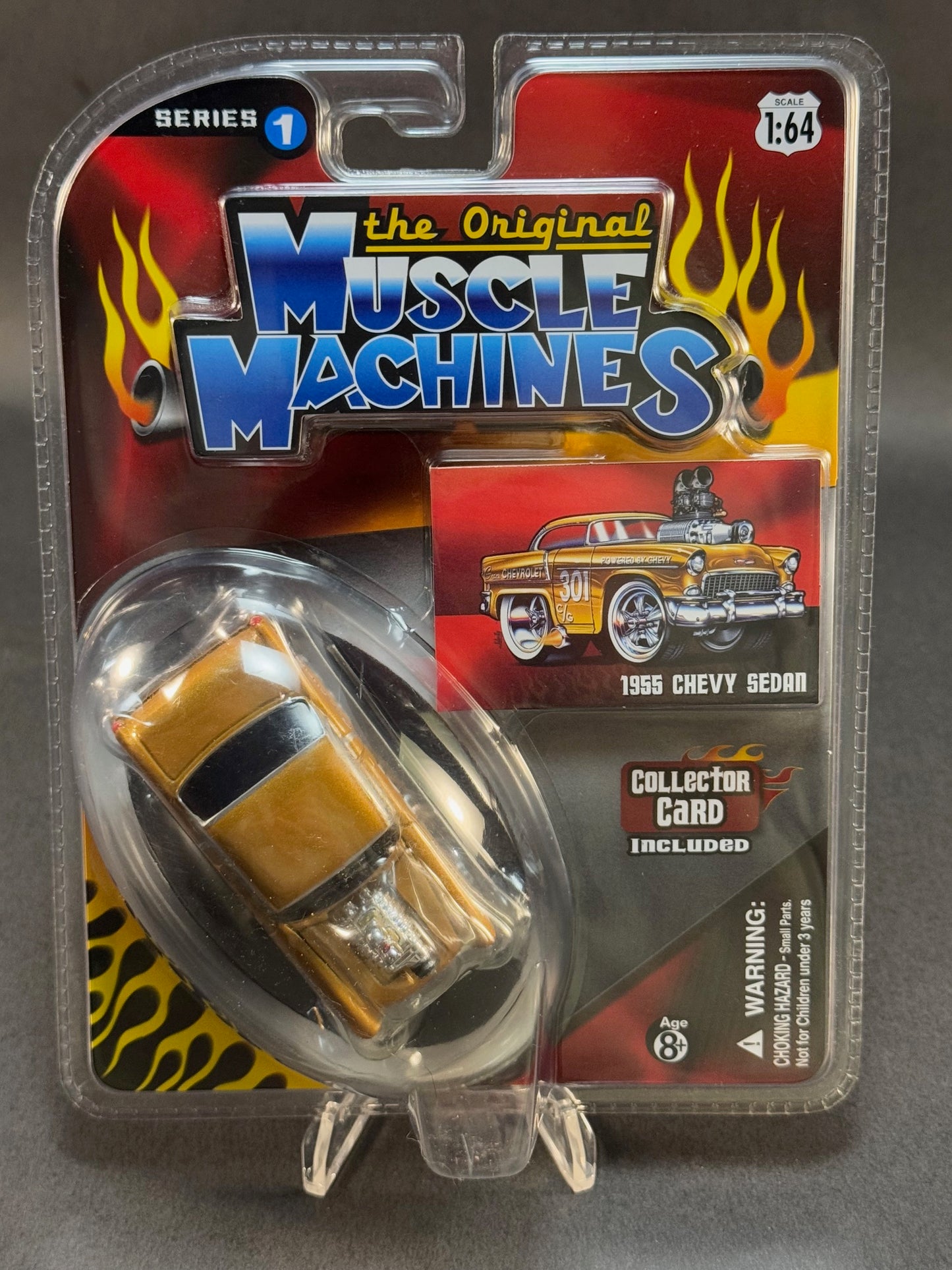 2007 Muscle Machines The Original Series 1 1955 Chevy Sedan, Gold