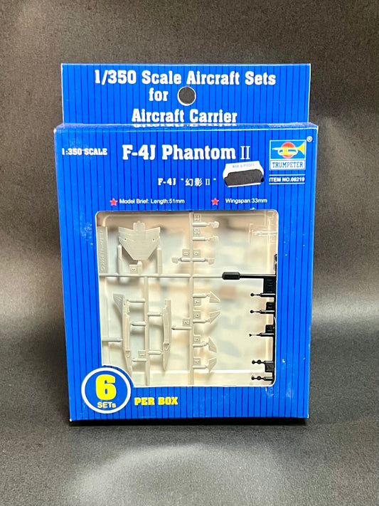 Trumpeter Model Kit 06219 1:350 Scale F-4J Phantom II