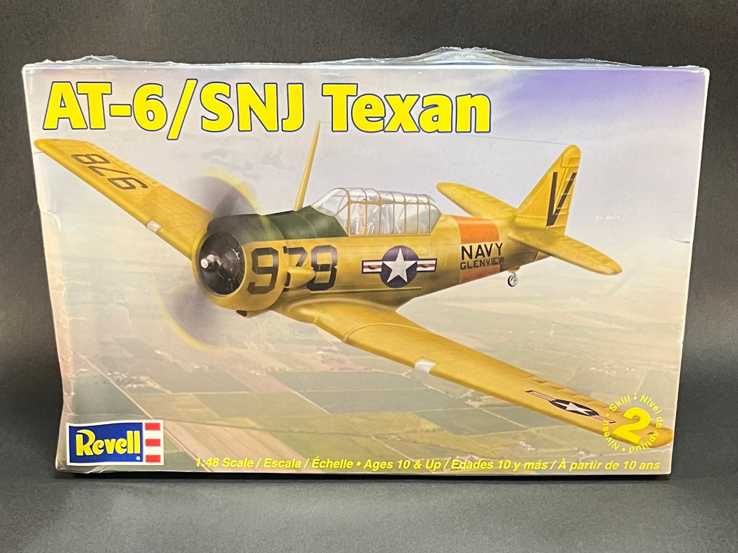 Revell Model Kit 85-5251 1:48 Scale AT-6/SNJ Texan