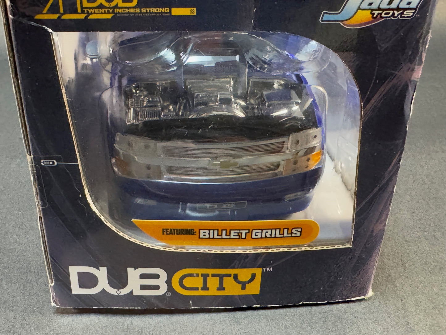 2002 Jada Toys 1:24 Scale Dub City 2000 Chevy Suburban, Blue Feat. Billet Grills