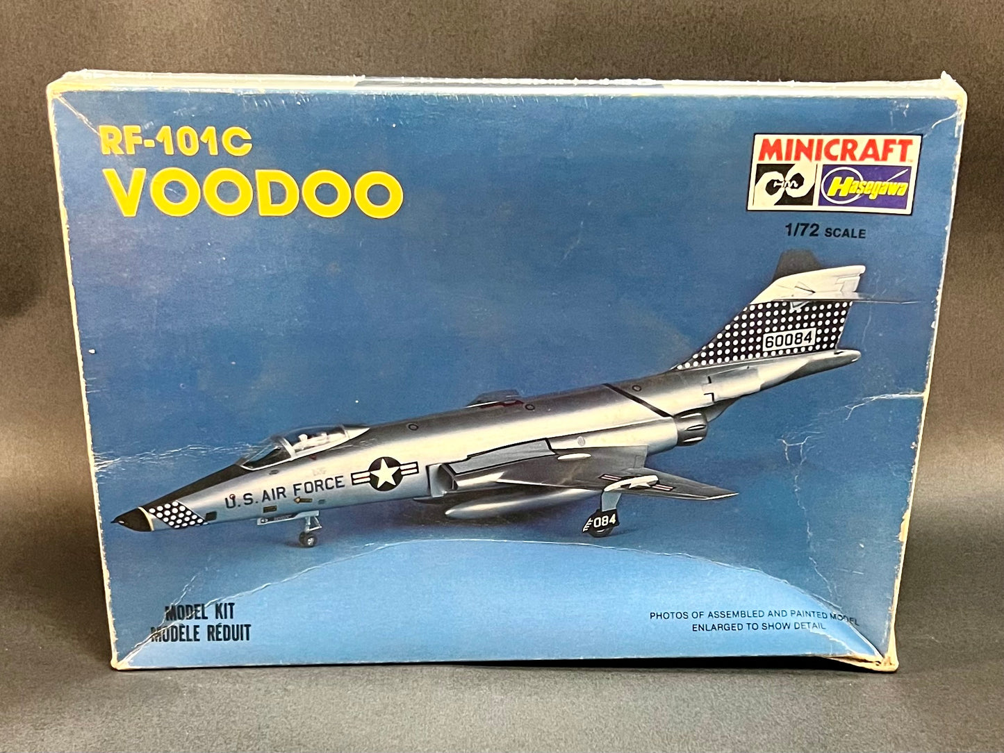 MiniCraft Hasegawa Model Kit 1037 1:72 Scale RF-101C Voodoo