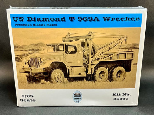 Mirror Model Kit 35801 1:35 Scale US Diamond T 969A Wrecker