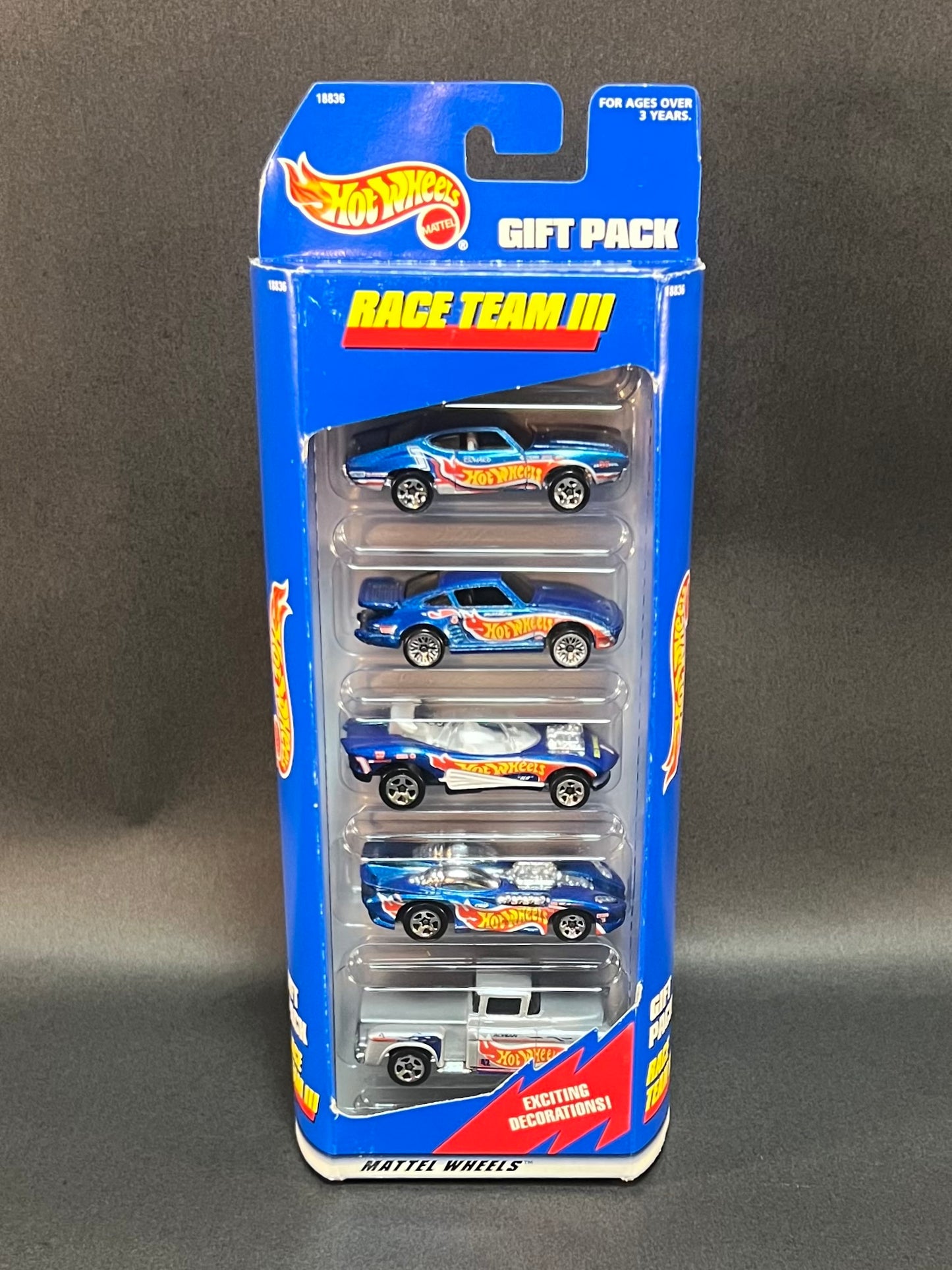 Hot Wheels 5 Car Gift Pack- Race Team III