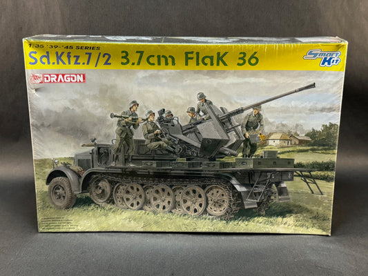 2011 Dragon Models Kit 6541 1:35 Scale Sd.Kfz.7/2 3.7cm Flak 36