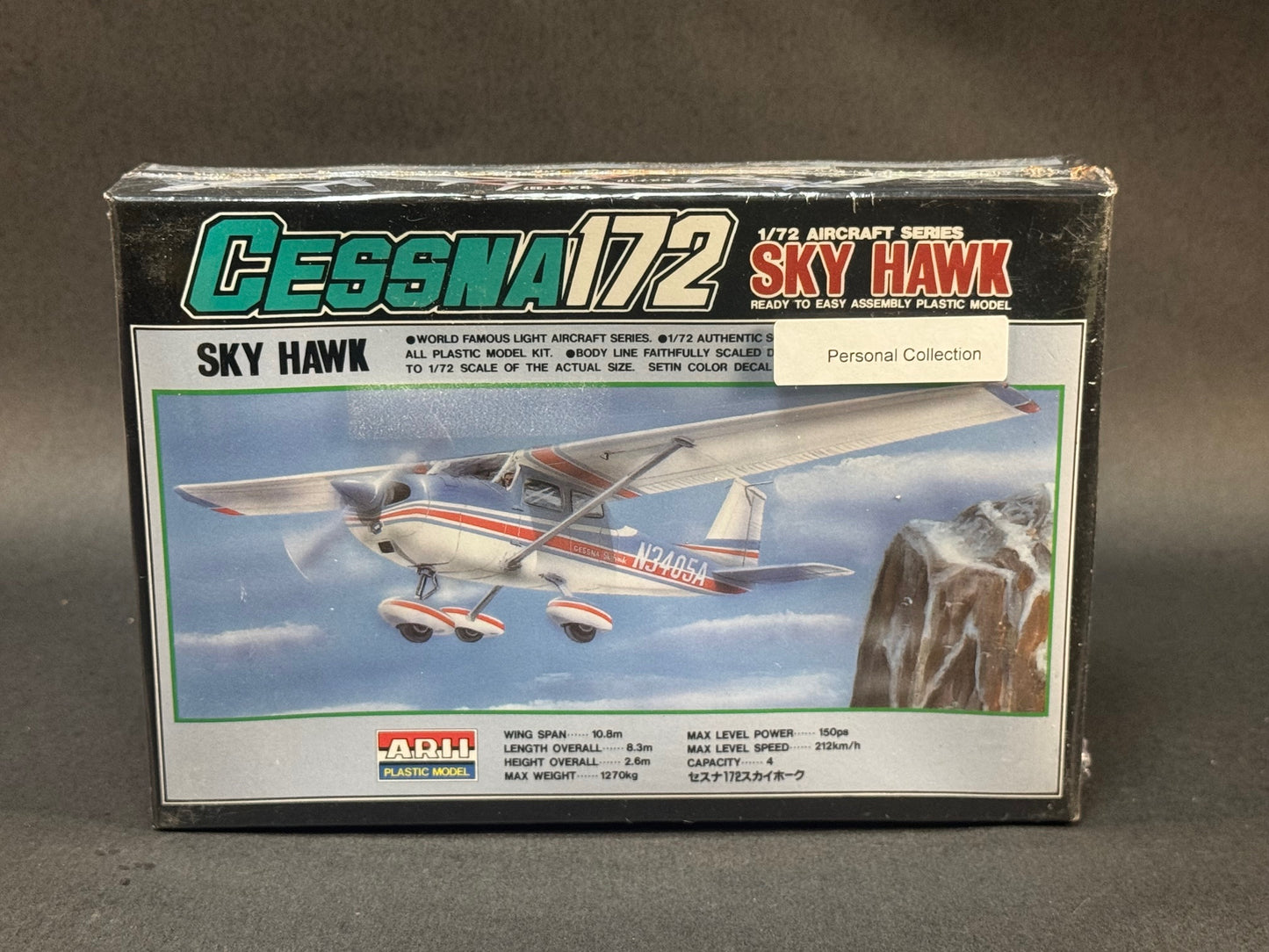 1993 ARII Model Kit A702 1:72 Scale Cessna172 Sky Hawk