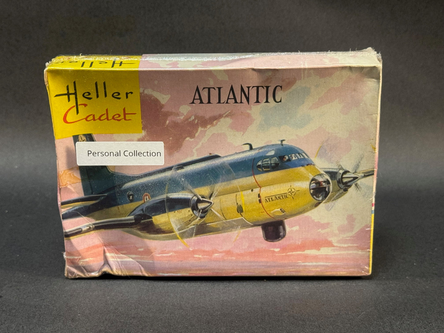 1968 Heller Model Kit L042 1:200 Scale Atlantic