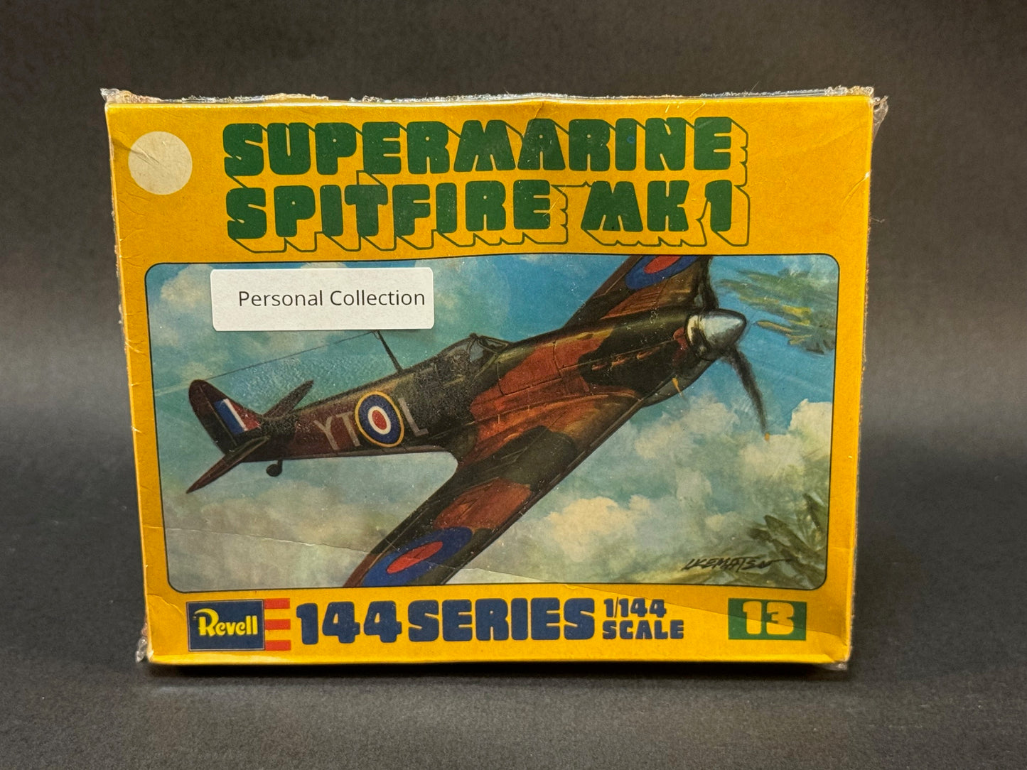 1973 Revell Model Kit H-1013 1:144 Scale Supermarine Spitfire Mk I