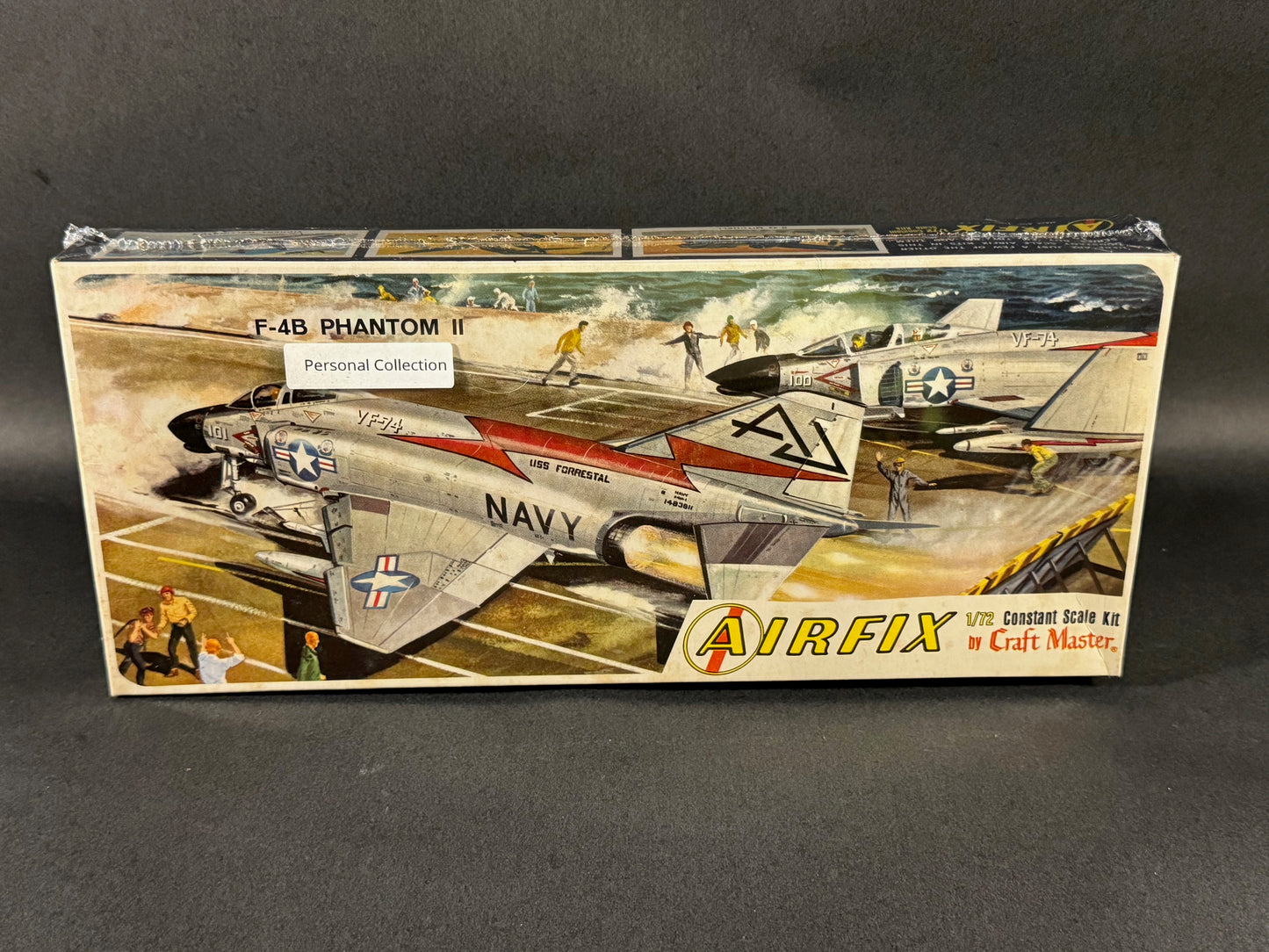 Airfix Model Kit 1413 1:72 Scale F-4B Phantom II