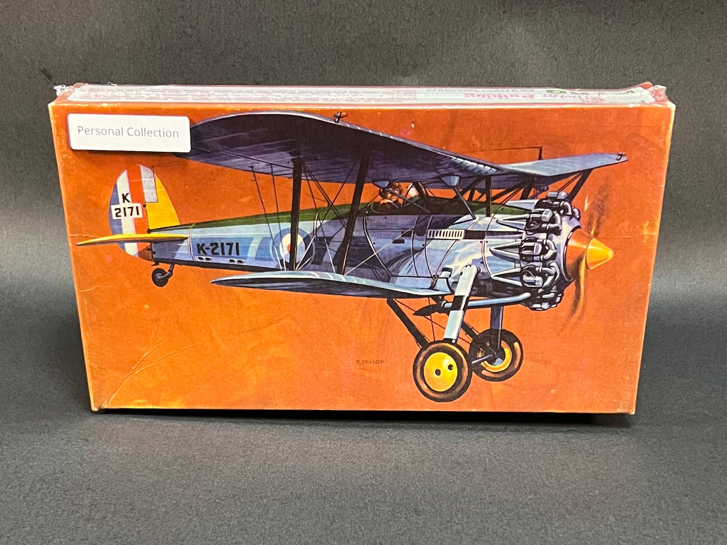 Pyro Model Kit P609-100 1:48 Scale Bristol Bulldog