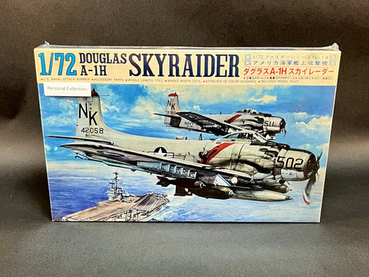 Fujimi Model Kit 7A-14 1:72 Scale Douglas A-1H Skyraider