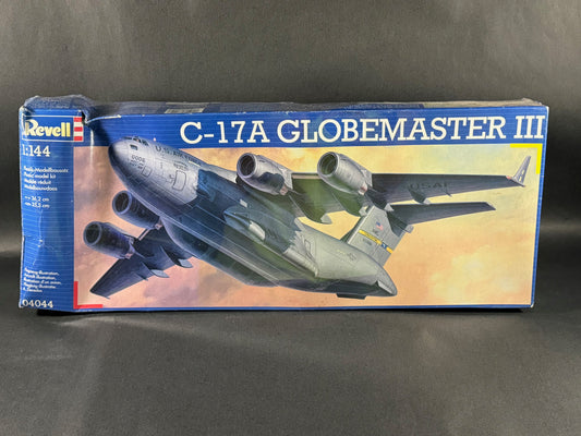 Revell Model Kit 04044 1:144 Scale C-17A Globemaster III