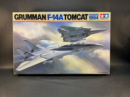 1994 Tamiya Model Kit 60303 1:32 Scale Grumman F-14A Tomcat Version 1994