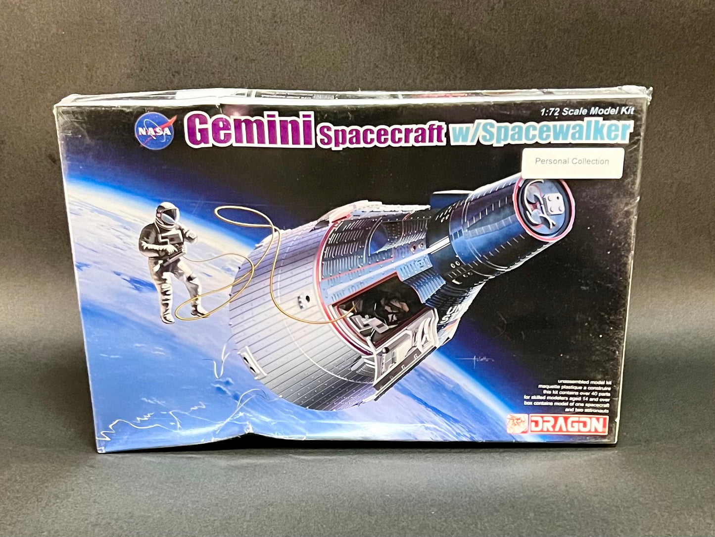 Dragon Models Kit 11013 1:72 Scale NASA Gemini Spacecraft w/Spacewalker