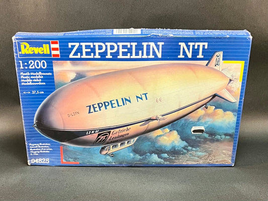 Revell Model Kit 04825 1:200 Scale Zeppelin NT