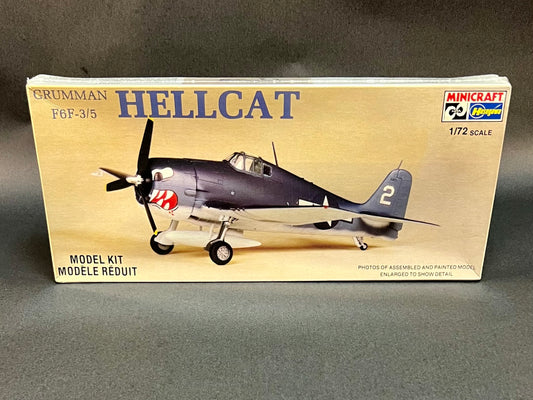 MiniCraft Hasegawa Model Kit 1165 1:72 Scale Grumman F6F-3/5 Hellcat