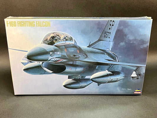 Hasegawa Model Kit V6 1:48 Scale F-16D Fighting Falcon