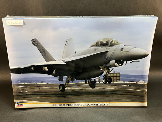 Hasegawa Model Kit 09759 1:48 Scale F/A-18F Super Hornet 'Low Visibility'