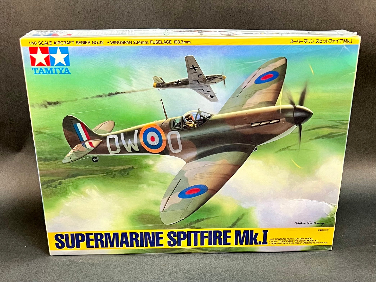 Tamiya Model Kit 61032 1:48 Scale Supermarine Spitfire Mk. I