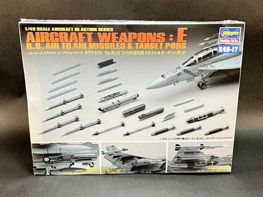 Hasegawa Model Kit X48-17 1:48 Scale Aircraft Weapons: E US Air To Air Missiles & Target Pods