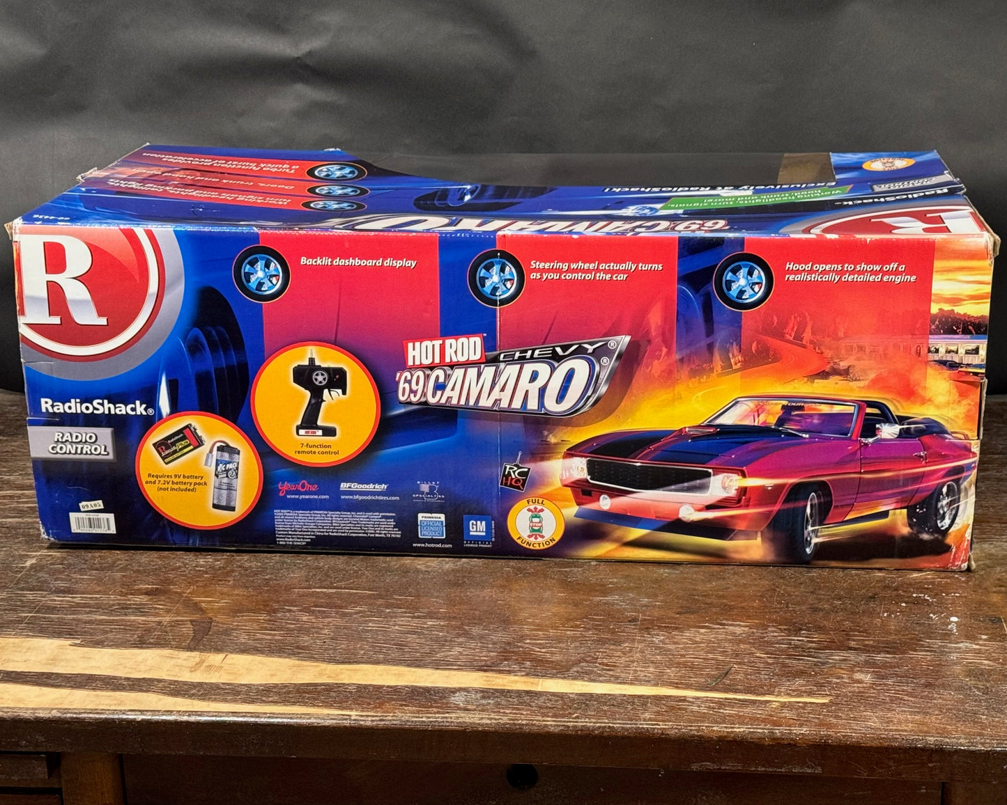 2005 RadioShack 1:6 Scale Remote Control Hot Rod '69 Chevy Camaro, Red