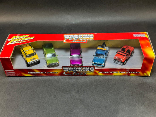 2004 Johnny Lightning Working Class Trucks & SUVs 5 Car Set - Version 2