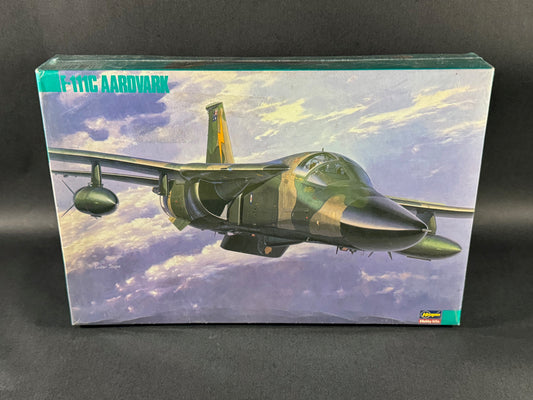 Hasegawa Model Kit K33 1:72 Scale F-111C Aardvark 'R.A.A.F.'