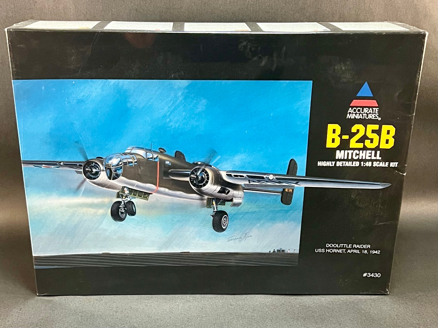 Accurate Miniatures Model Kit 3430 1:48 Scale B-25B Mitchell