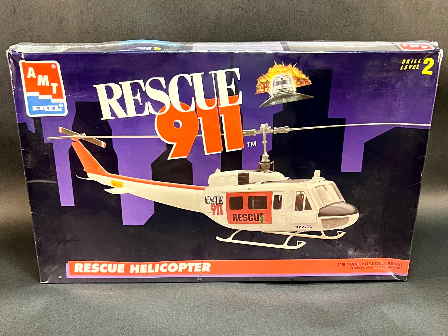 AMT ERTL Model Kit 6400 1:48 Scale Rescue 911 Helicopter