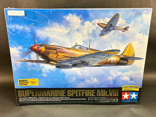 Tamiya Model Kit 60320 1:32 Scale Supermarine Spitfire Mk.VIII