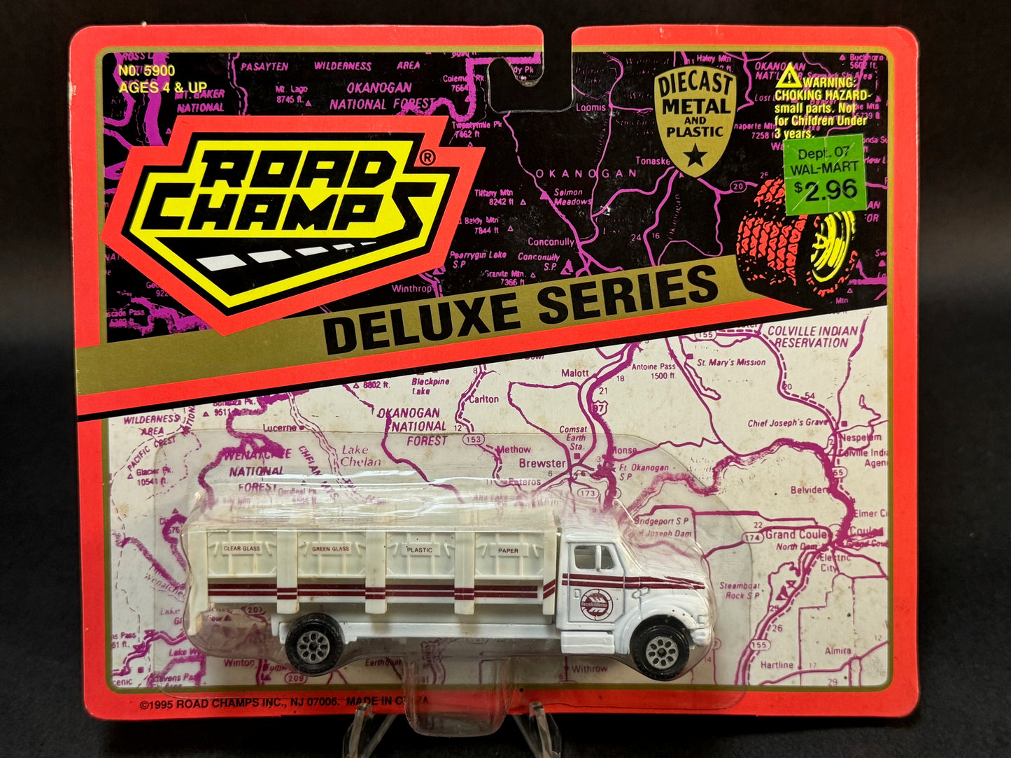 1995 Road Champs Deluxe Series Recycle America Truck, White