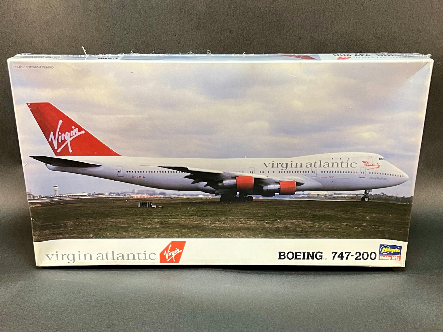 Hasegawa Model Kit LT14 1:200 Scale Boeing 747-200 Virgin Atlantic