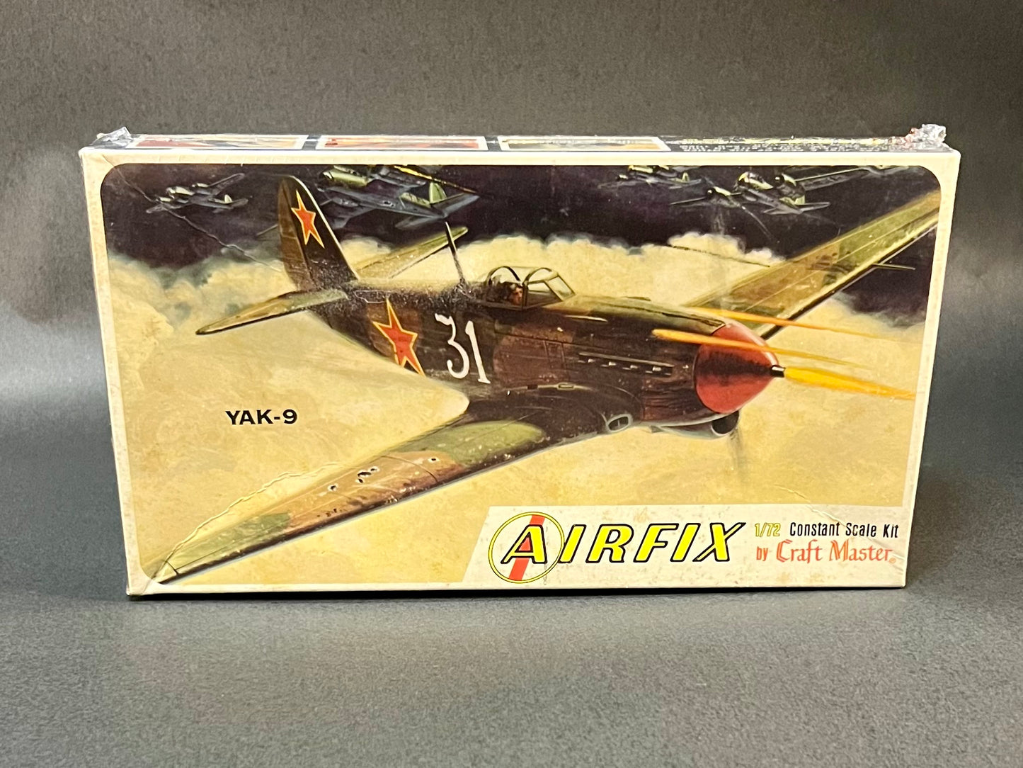 Airfix Model Kit 1204-50 1:72 Scale Yak-9 by Craft Master