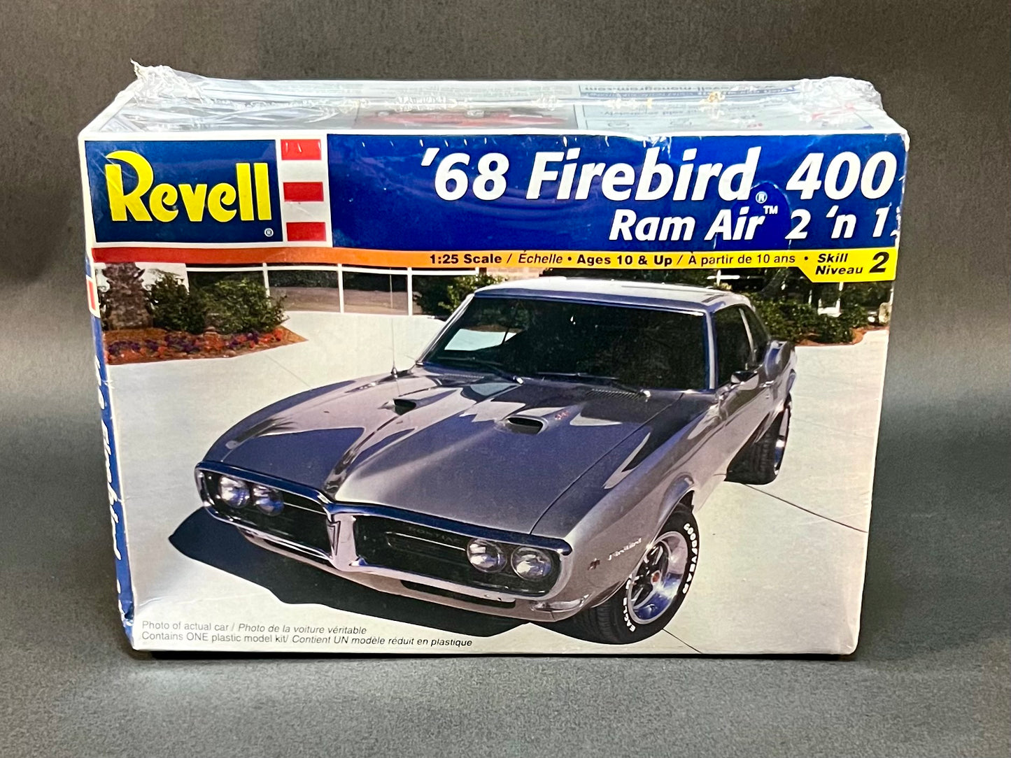 Revell Model Kit 85-2342 1:25 Scale 68 Firebird 400 Ram Air 2 'n 1