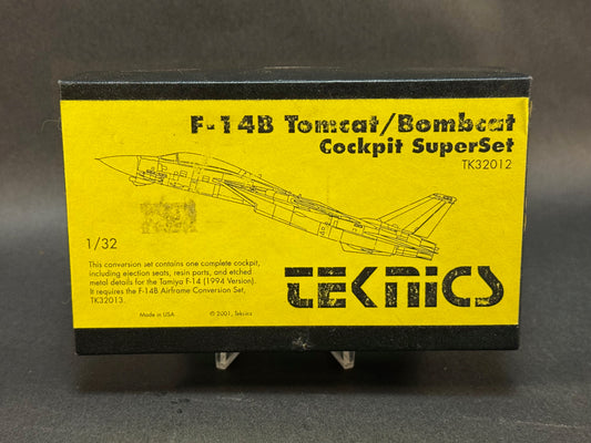 2001 Teknics TK32012 1:32 Scale F-14B Tomcat/Bombcat Cockpit SuperSet