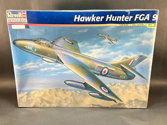 Revell Monogram Model Kit 85-4670 1:32 Scale Hawker Hunter FGA 9