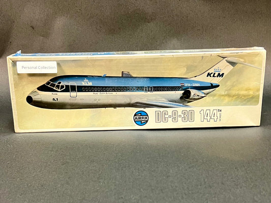 Airfix Model Kit 03176 1:144 Scale DC-9-30