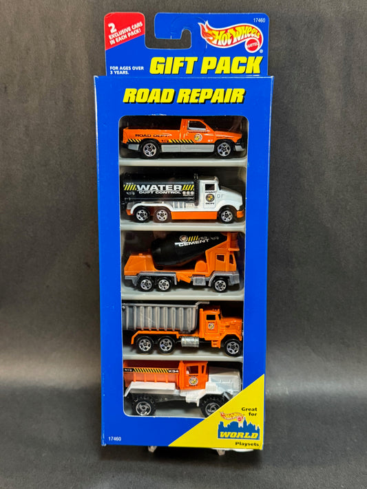 1997 Hot Wheels 5 Car Gift Pack Road Repair