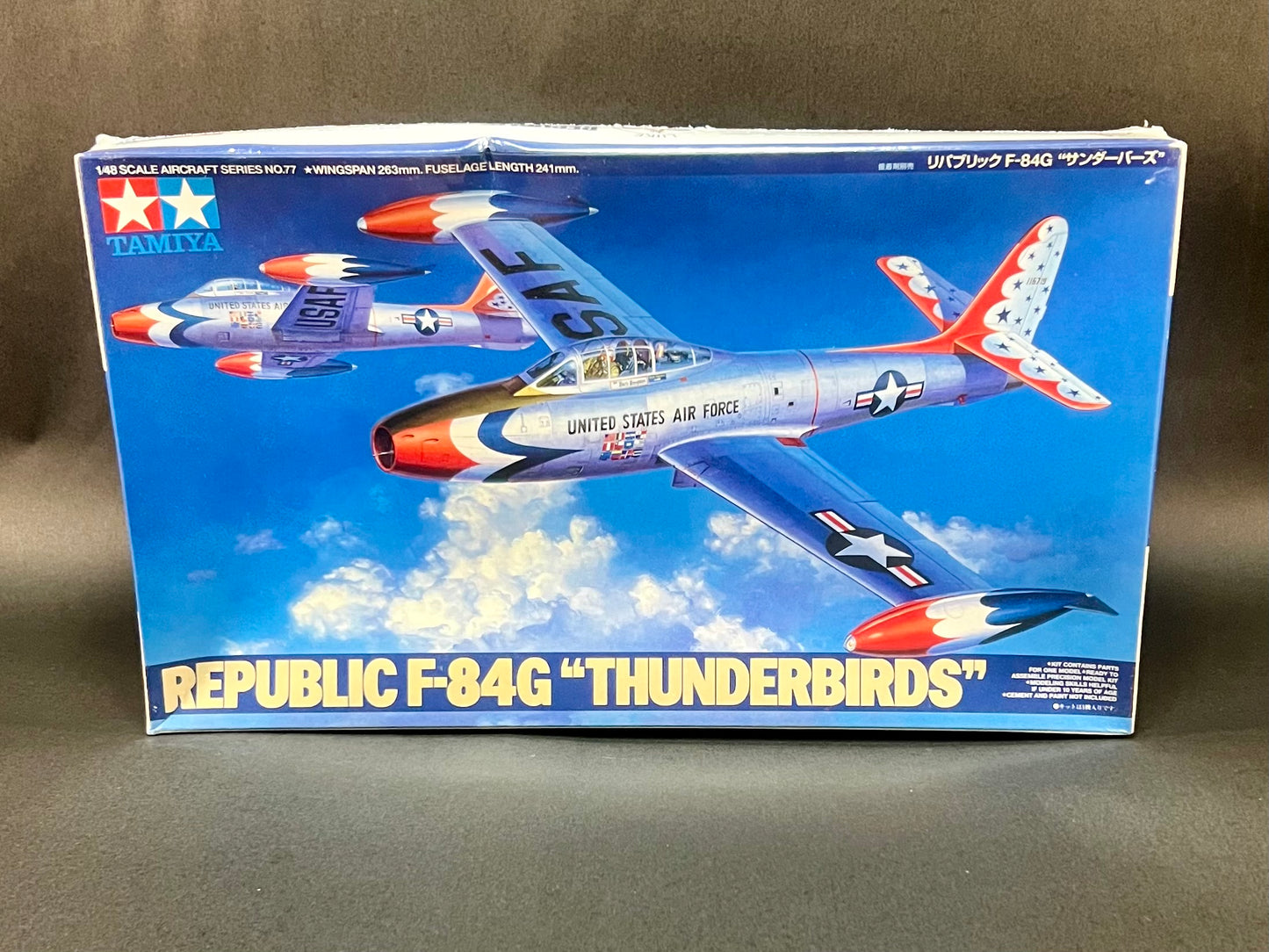 Tamiya Model Kit 61077 1:48 Scale Republic F-84G "Thunderbirds"