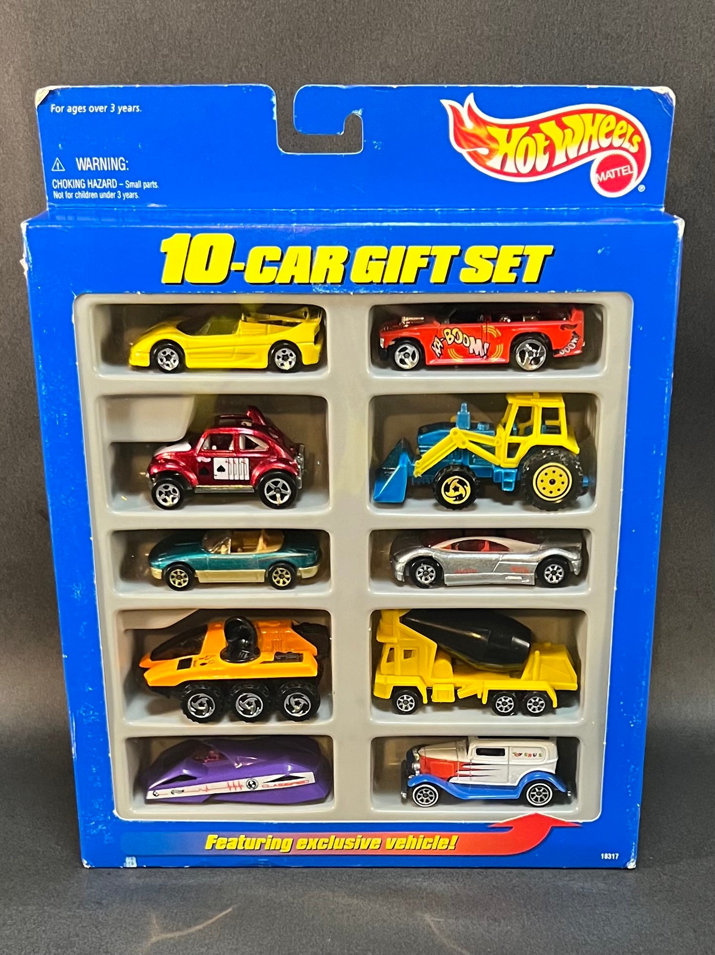 Hot Wheels 10 Car Gift Set with Exclusive Toys R Us Ford Delivery