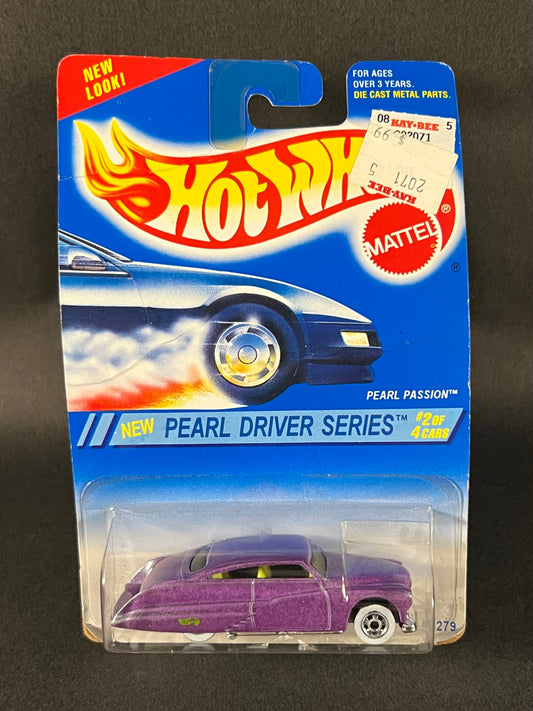 Hot Wheels 1995 Pearl Driver Series #2 Pearl Passion, Purple