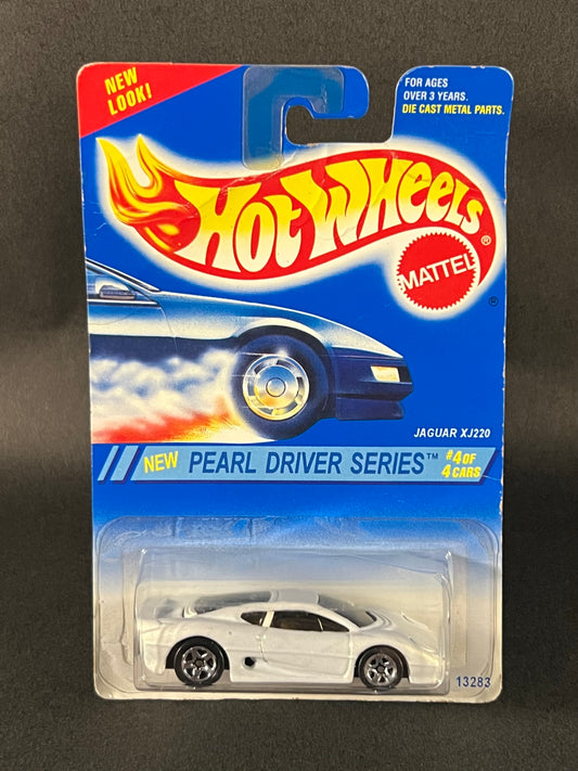 Hot Wheels Pearl Driver Series #2 Jaguar XJ220 White