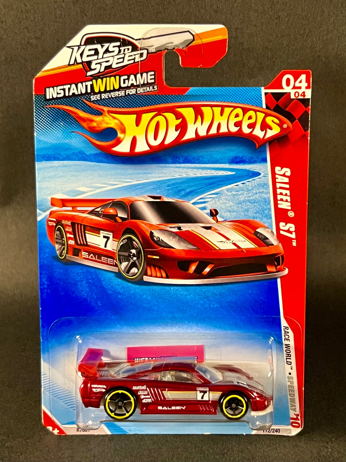 Hot Wheels Race World Speedway '10 #4 Saleen S7 Red