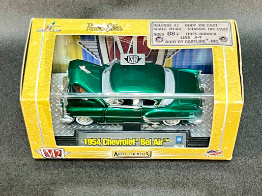 M2 Machines Auto-Thentics Release 02 1954 Chevrolet Bel Air 08-19 Green