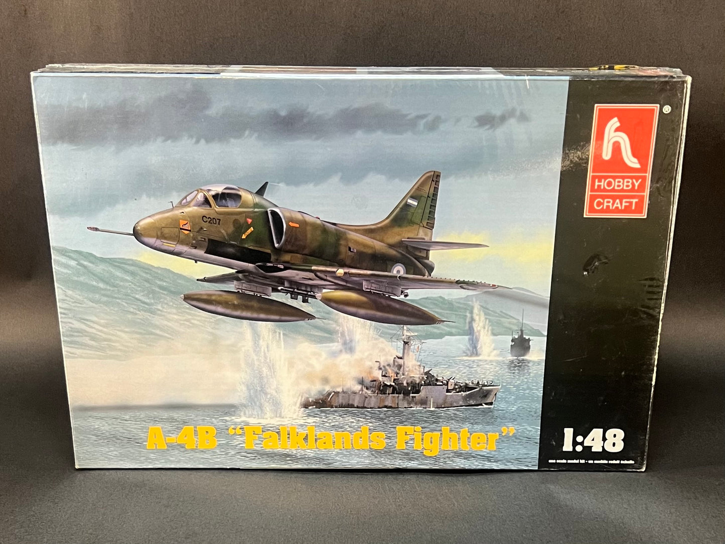 Hobby Craft Model Kit HC1433 1:48 Scale A-4B "Falklands Fighter"