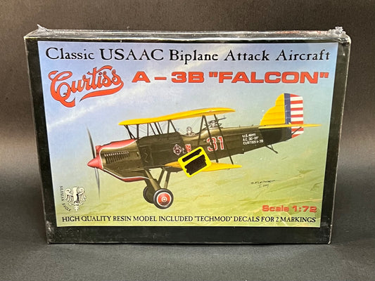 Silesian Eagle Model Kit NE7202 1:72 Scale Curtiss A-3B "Falcon" Classic USAAC Biplane Attack Aircraft