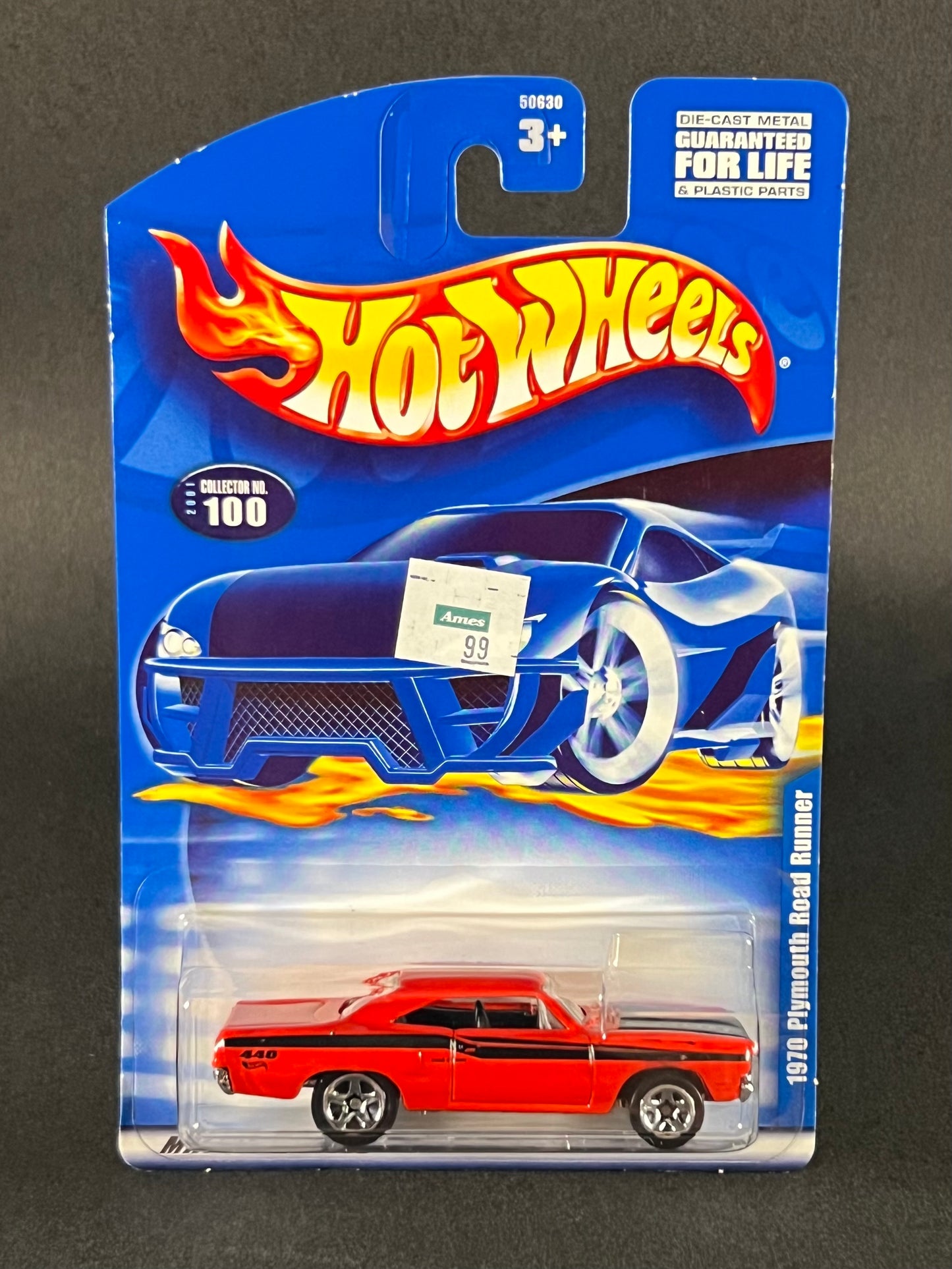 Hot Wheels 2001 #100 1970 Plymouth Road Runner, Red